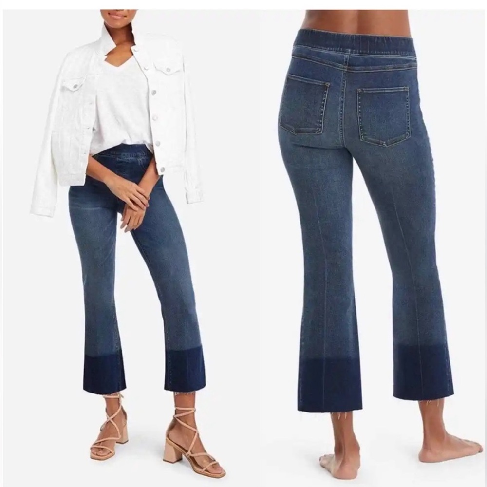 SPANX Cropped Flare Pull On Jeans Women’s Size Small 4-6